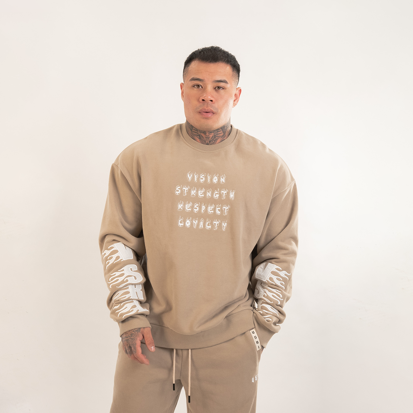 Men's Sweaters and Long Sleeves