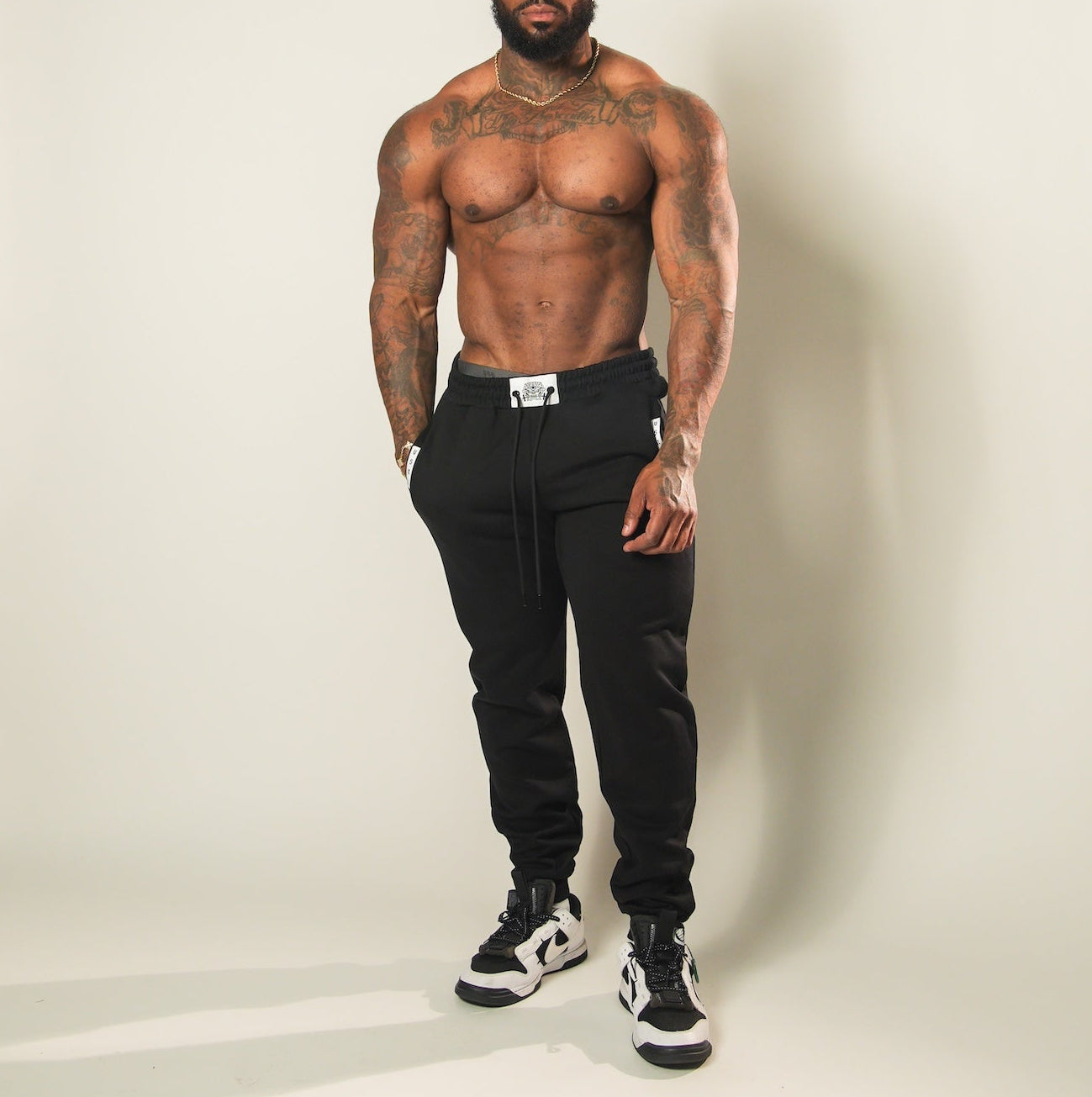 Heavyweight Fitted Stacked Joggers (Black)