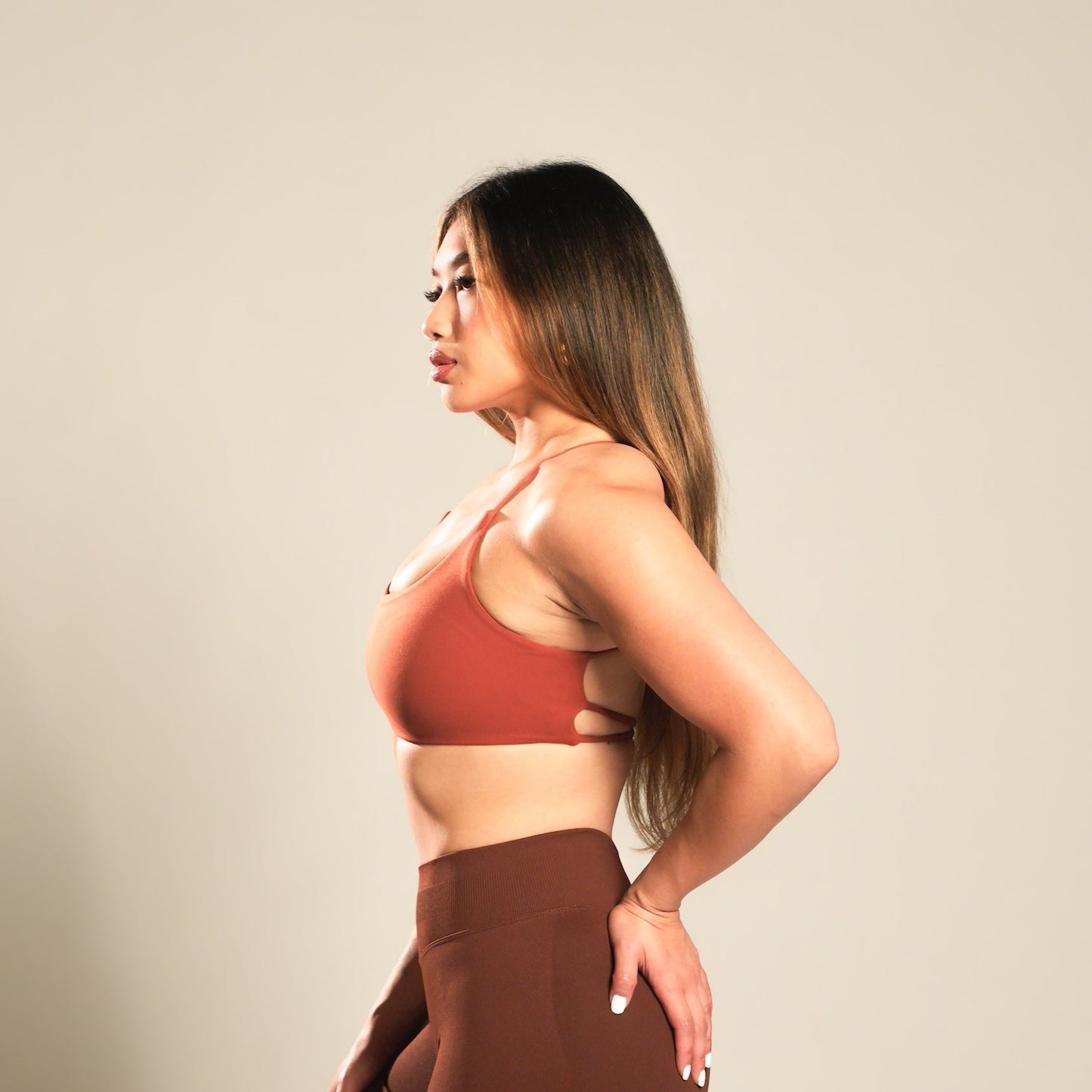 VSRL Curved Crossback Sports Bra (Coffee Red)