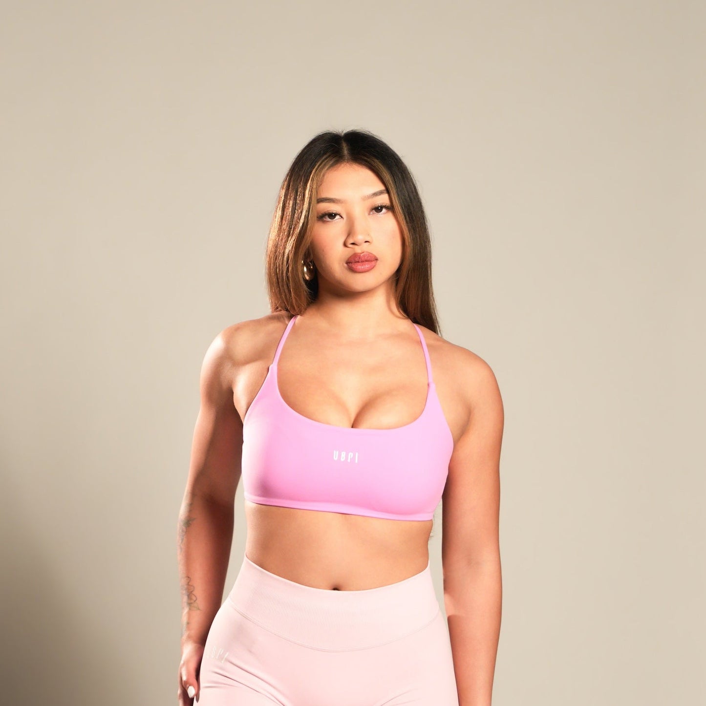 VSRL Curved Crossback Sports Bra (Soft Pink)