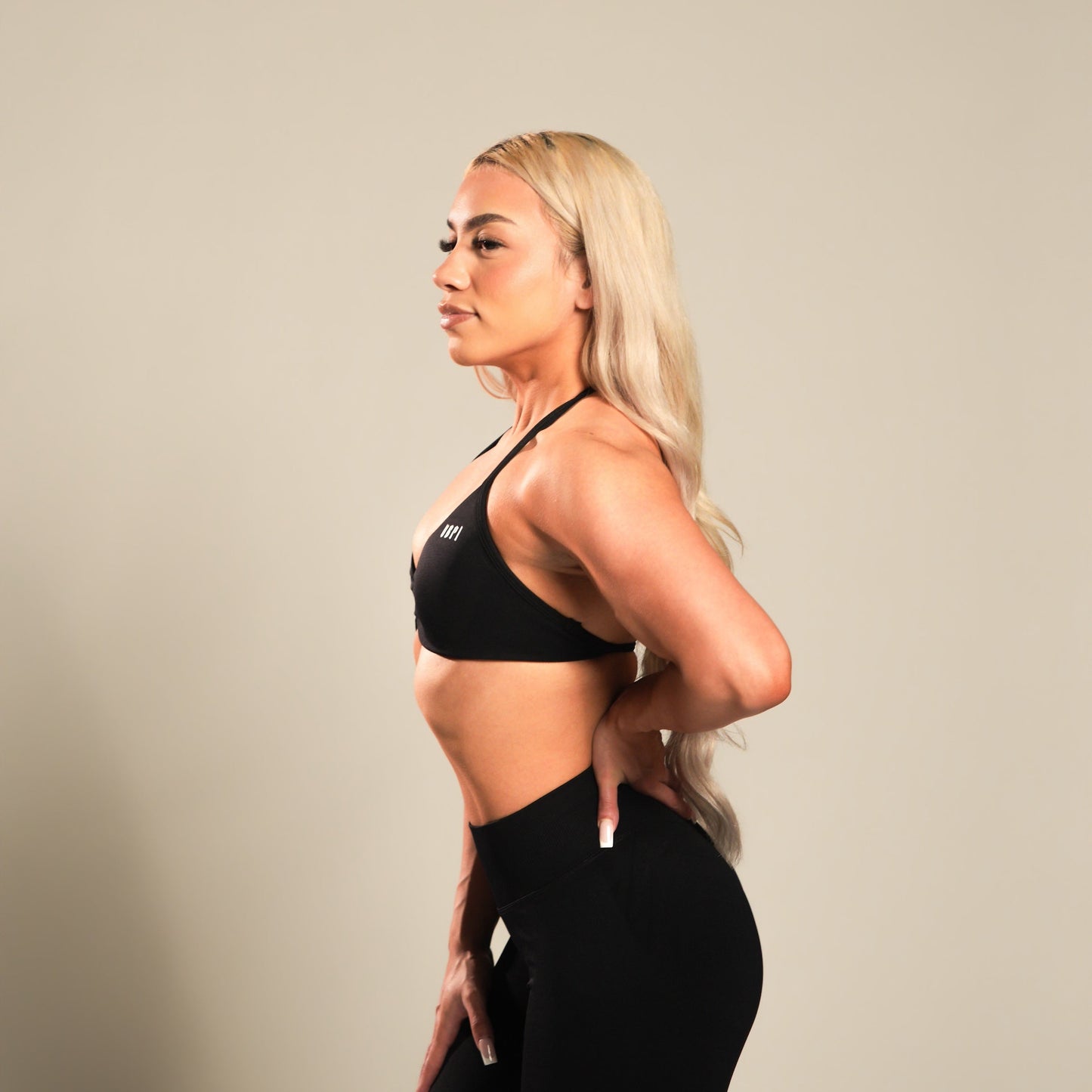 VSRL Halter Minimal Sports Bra (Black)