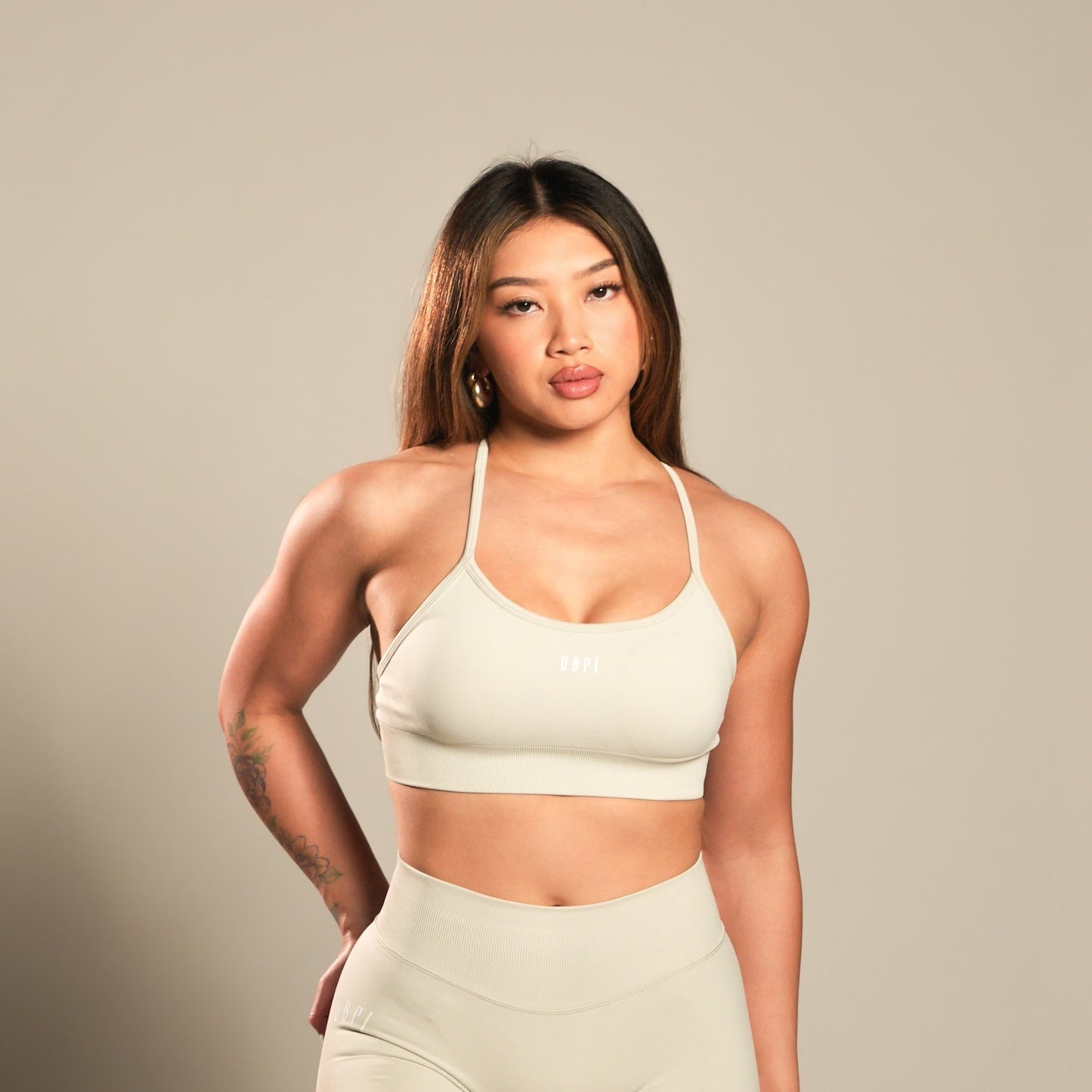 VSRL Crossback Sports Bra (Beige)