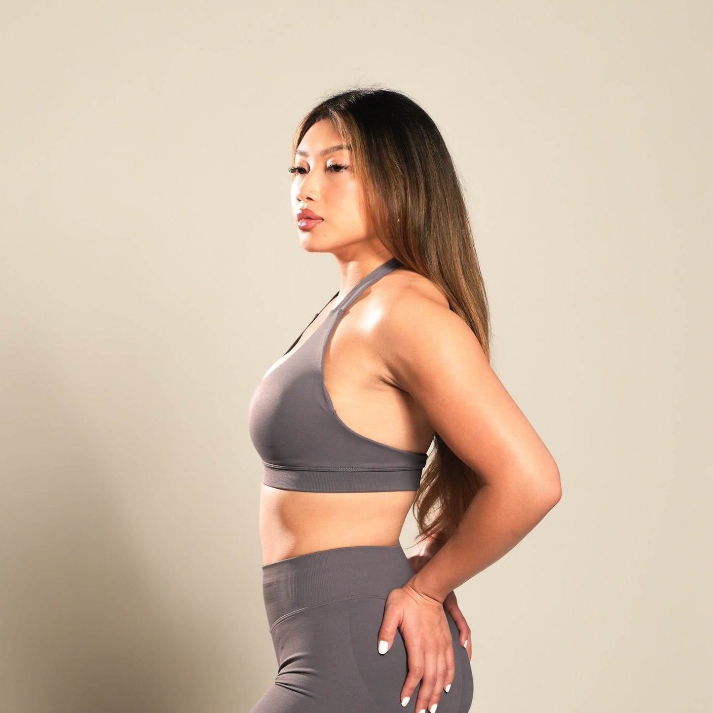 VSRL Halter Sports Bra (Mushroom Ash)