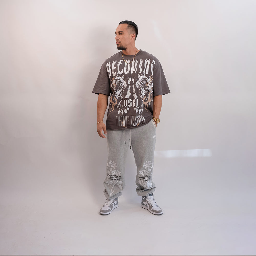 
                      
                        "Become VSRL" (Grey) Ultra-Heavy Super Oversized T
                      
                    