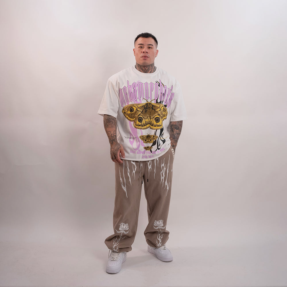 
                      
                        "Metamorphosis" (White) Ultra-Heavy Super Oversized T
                      
                    